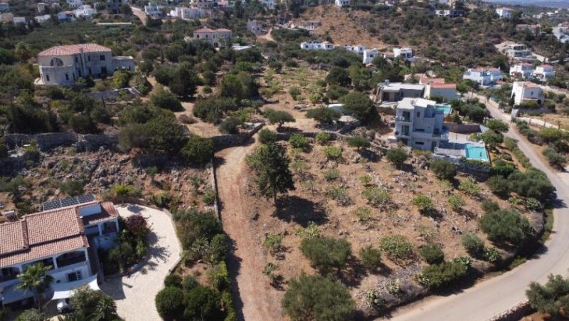 Kokkino Chorio Kreta, Kokkino Chorio: Ruhiges Landgrundstück mit Dorfnähe zu verkaufen Grundstück kaufen